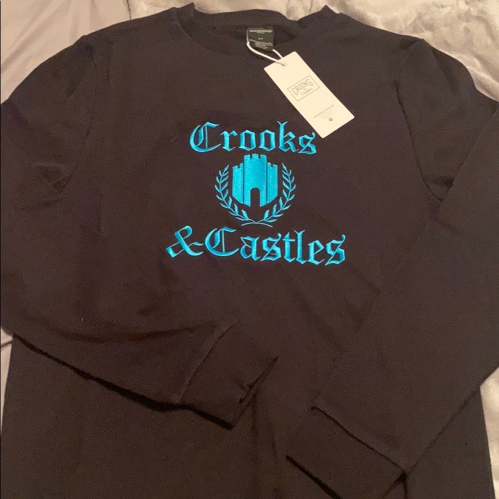Stitched crooks & castles crew neck
